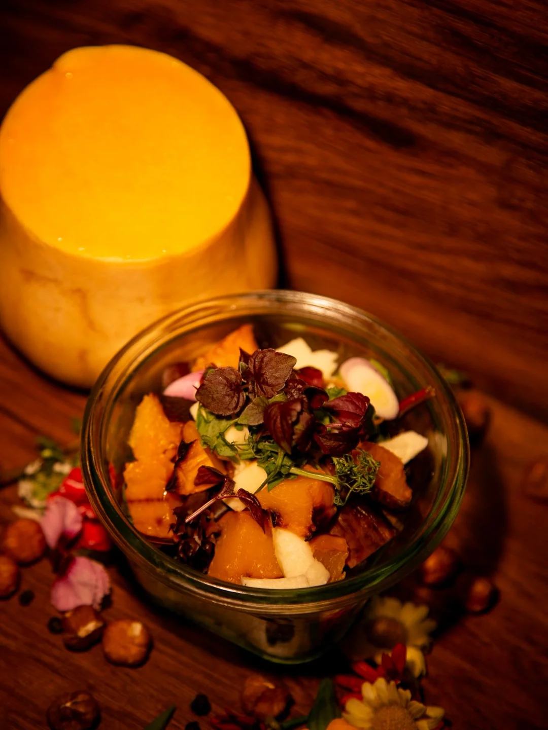 Karamellisierter Butternut Kürbis mit Mozzarella